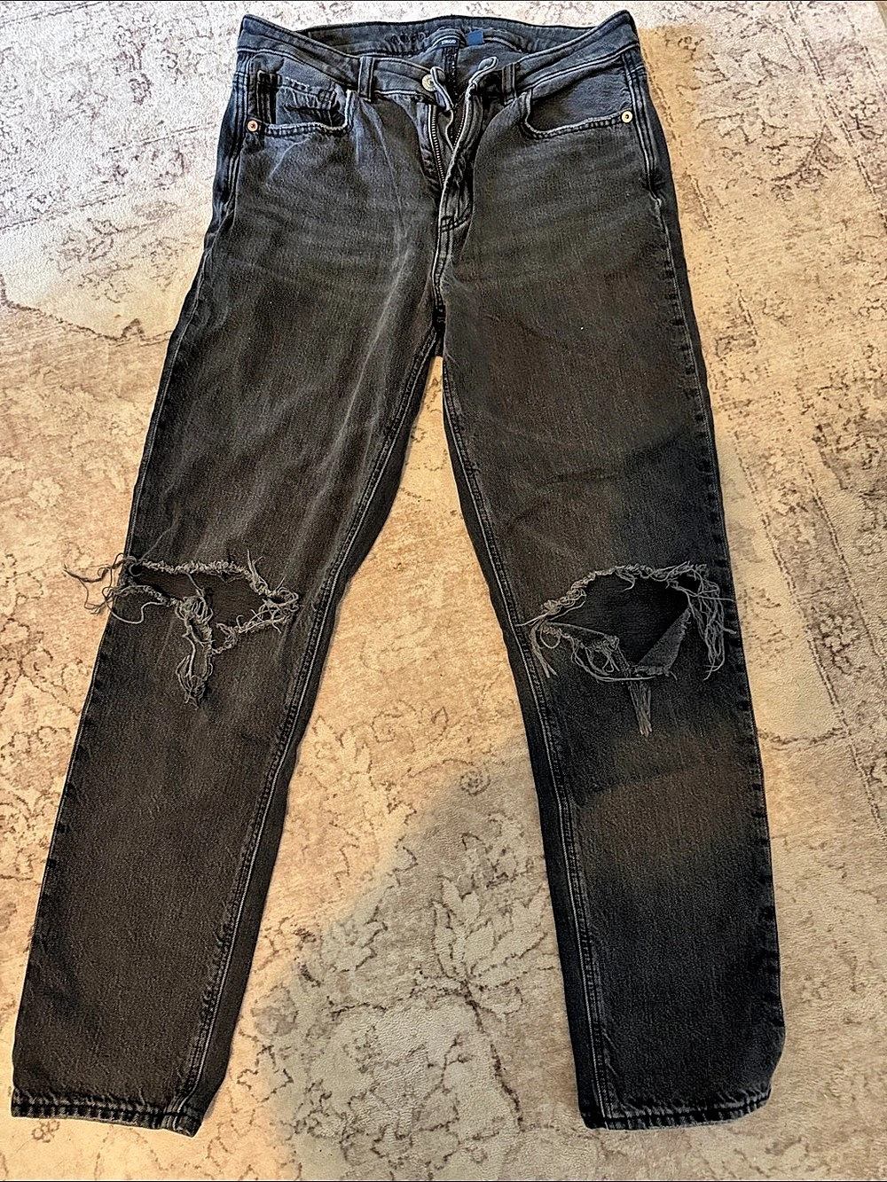 American Eagle Distressed Skinny Jeans Black Size 6